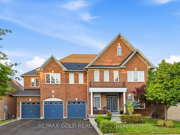 29 Blaketon Ct, Brampton, ON L6P 1K7