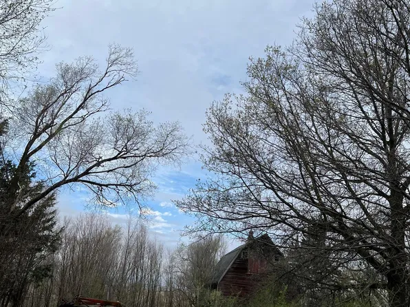 2455 462nd Rd, Gresham, NE 68367