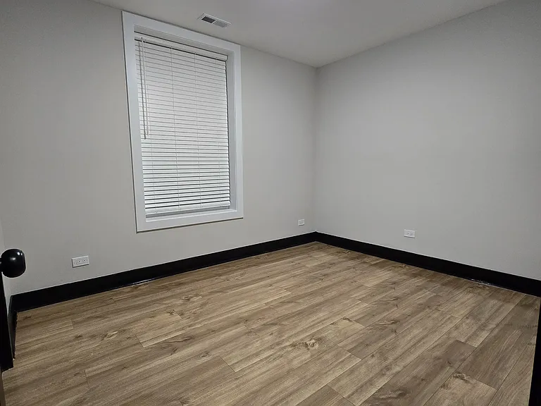732 N Christiana Ave #1 — Photo 5