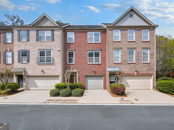 5748 Pine Oak Dr NW, Peachtree Corners, GA 30092