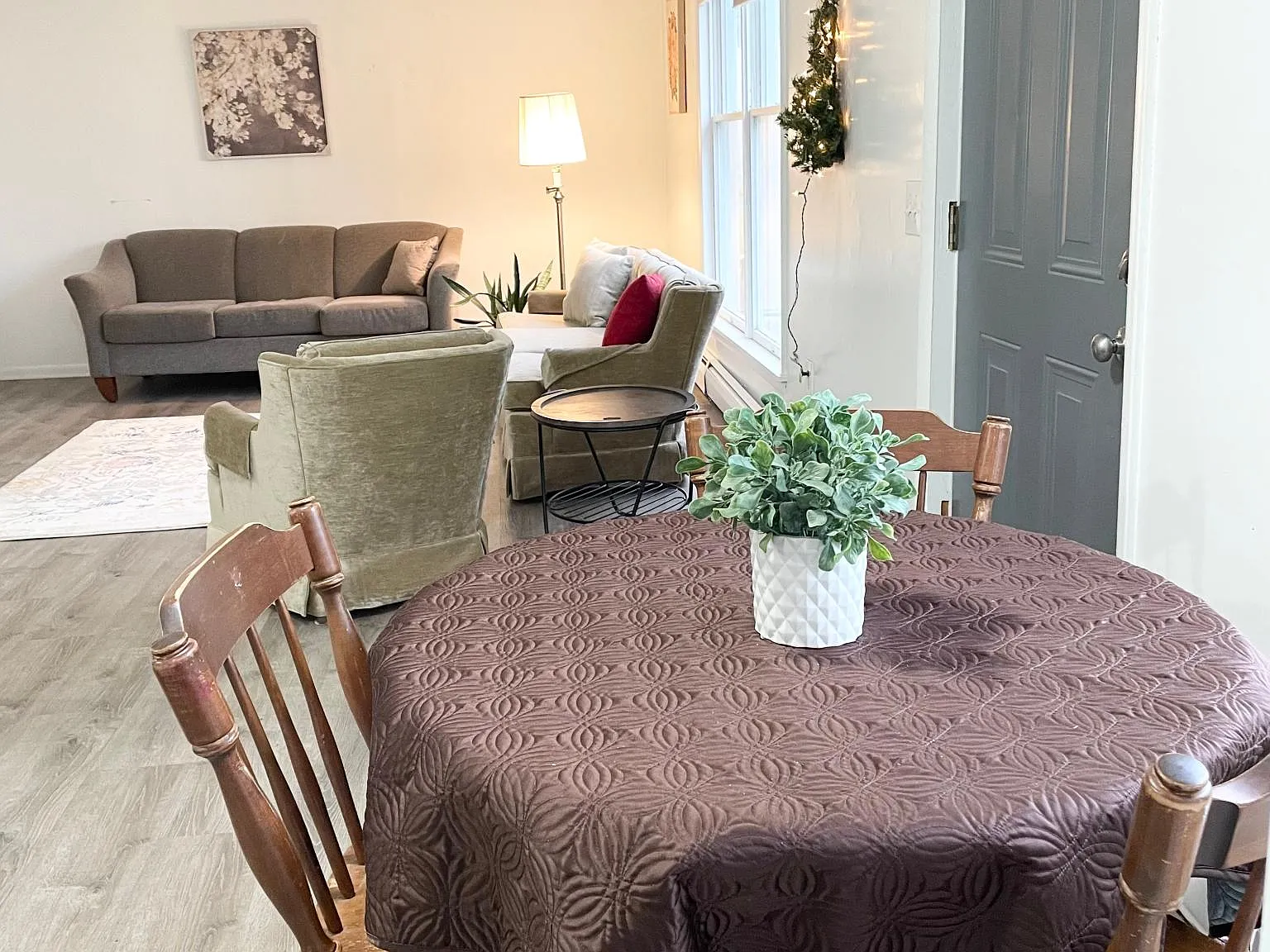 3 bed, 1100 sqft, $2,000 — Photo 4