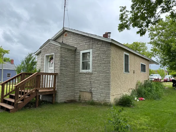 123 1st St NW, Cass Lake, MN 56633