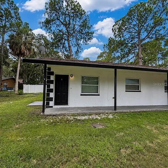 7132 Oakwood Dr — Photo 1