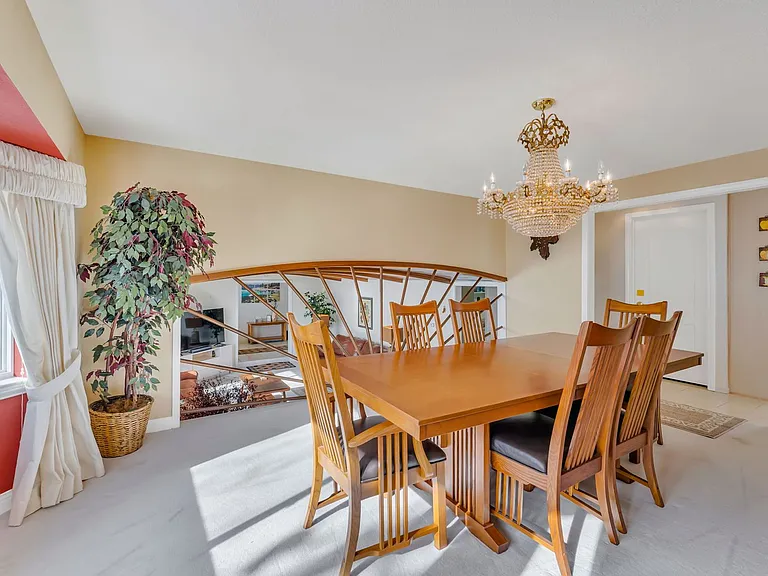 3790 Meadow Wood Rd — Photo 10