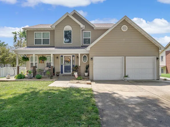 121 Cass St, Smithton, IL 62285