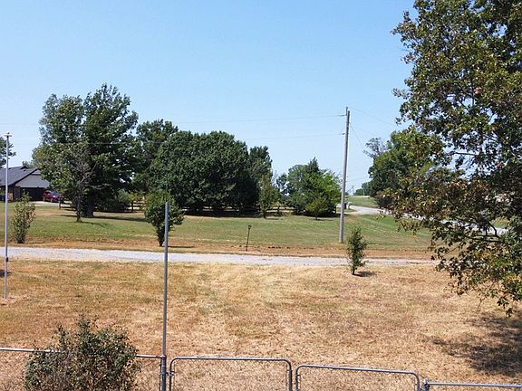 3rd image of 19184 E Summer Ln