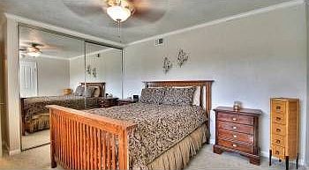 4th image of 4861 Grimsby Dr