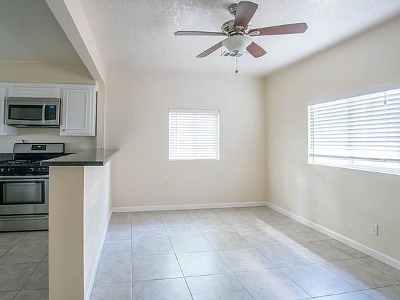 4th image of 1846 Henry Cir SW