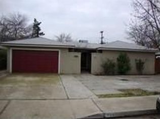 974 W Fairmont Ave, Clovis, CA