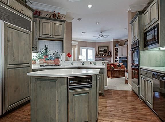 3rd image of 7307 Lane Park Ct