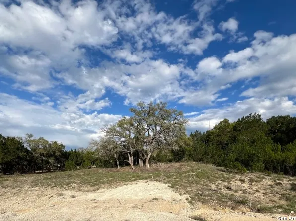198 Sitting Bull Trl LOT 82, Canyon Lake, TX 78133