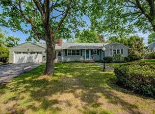2 Amherst Rd, Andover, MA 01810