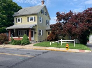 119 S 2nd St, Coplay, PA 18037