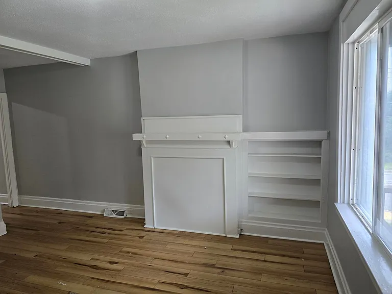 602 Sebring Ave — Photo 2