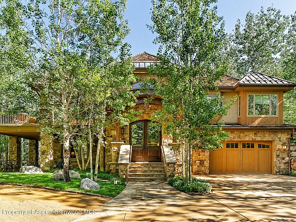 2nd image of 137 Westview Dr