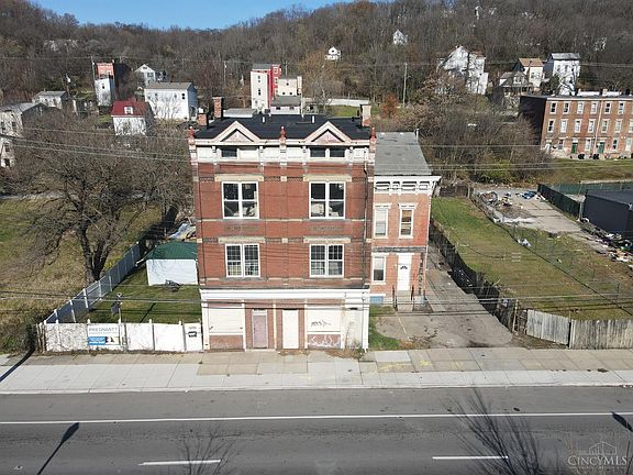 2nd image of 1688 Queen City Ave