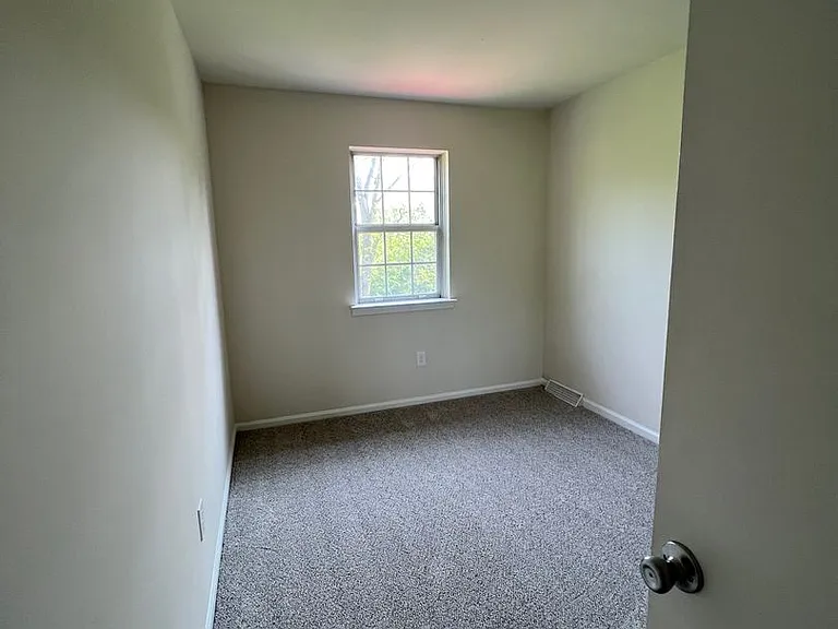 509 Old Forge Dr — Photo 3