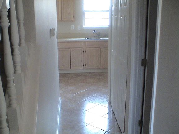 5th image of 5807 Lakefield Dr