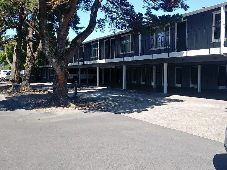 3909 Ocean Beach Hwy — Photo 1