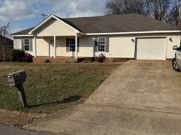 1615 Fort Ave, Muscle Shoals, AL 35661