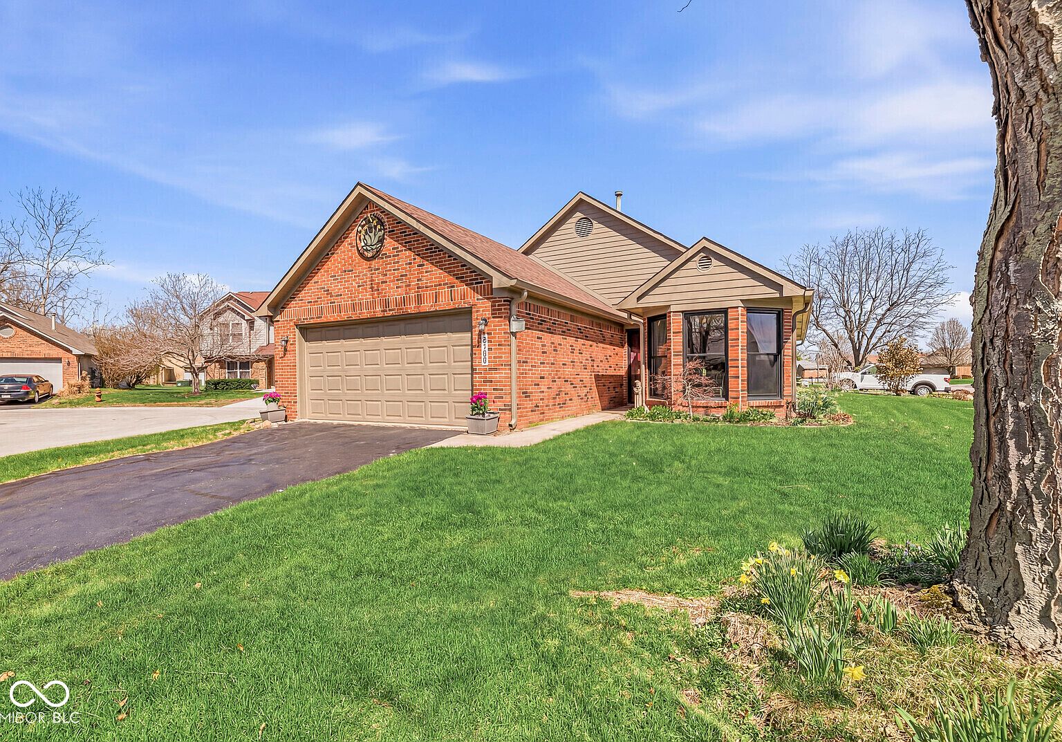 5802 White Lick Ct, Plainfield, IN 46168 | Zillow