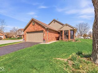 5802 White Lick Ct, Plainfield, IN 46168
