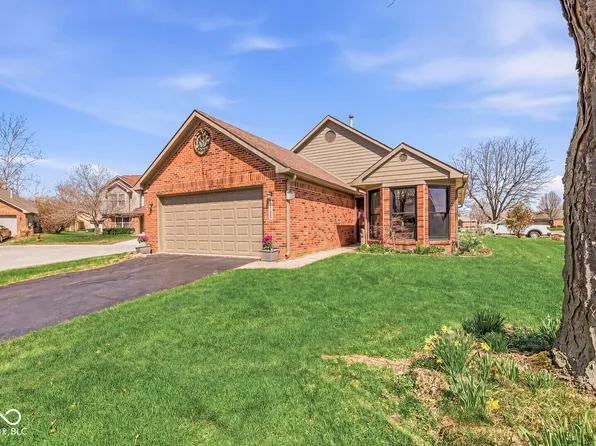 5802 White Lick Ct, Plainfield, IN 46168