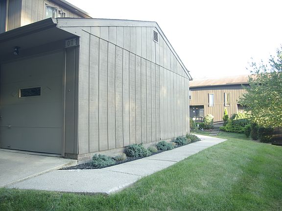 4th image of 7607 Creekwood Dr #C25