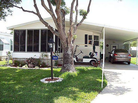 5th image of 103 Buccaneer Dr