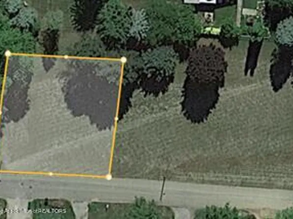815 Hammont St, Owosso, MI 48867