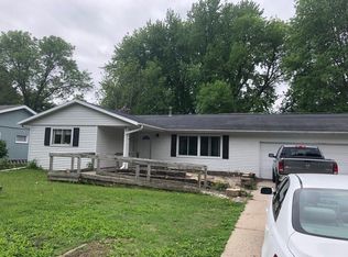 25 Devonshire Pl, Mankato, MN 56001