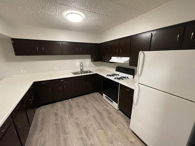 Lakeview Terrace Apartment Rentals - Lake Villa, IL | Zillow