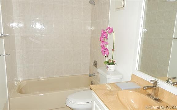 5th image of 10835 SW 112th Ave APT 316