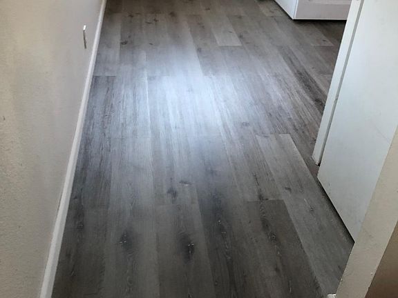 3rd image of 2123 Nightingale Ave APT 4