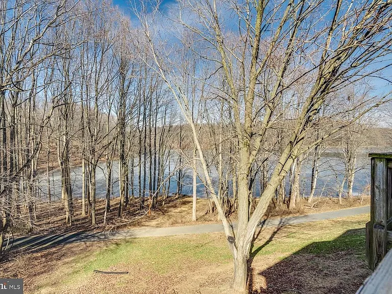 33 Lake Park Ct #965 — Photo 43