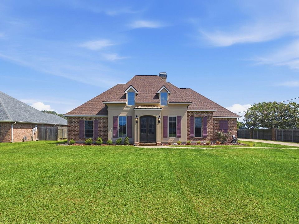 1st image of 3002 Englewood Dr