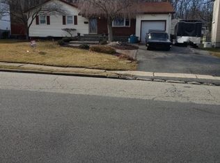 19 Circle Dr, Rockaway, NJ 07866