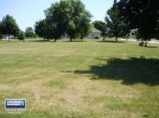 1601 Van Rd, Green Bay, WI 54311