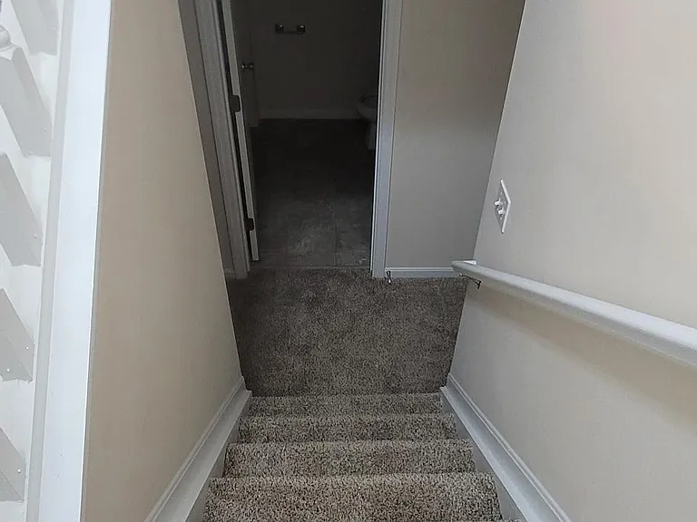 1115 Kims Ln — Photo 4