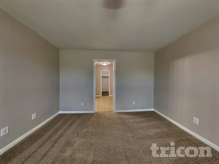 329 Shoshone Ridge Dr — Photo 7