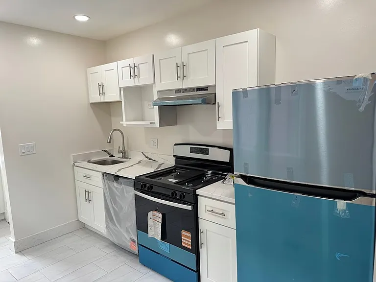 5916 Nicholson St — Photo 8