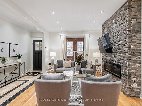 5th image of 58 Pauline Ave