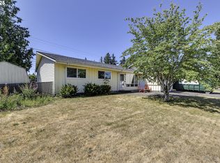 12514 NE Russell St, Portland, OR 97230