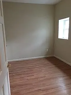 376 Jersey St — Photo 2