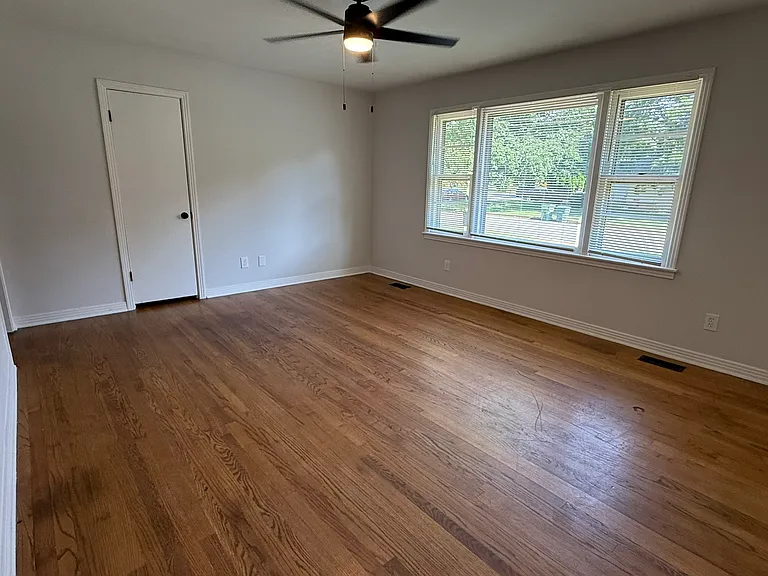1911 Bluebird Ave NW — Photo 4