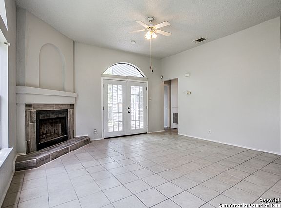 2nd image of 4119 Hunters Sun Dr
