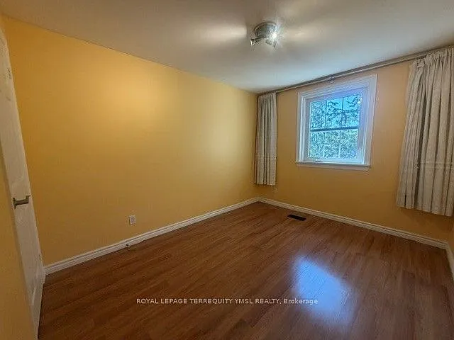 8 Farmstead Rd — Photo 15