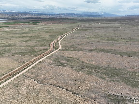 5th image of Windy Canal Rd