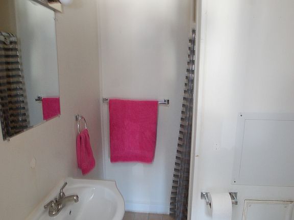 5th image of 258 Main Ave APT 7