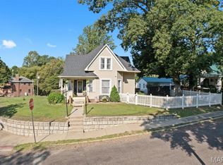 615 Grigg St, Greenville, IL 62246